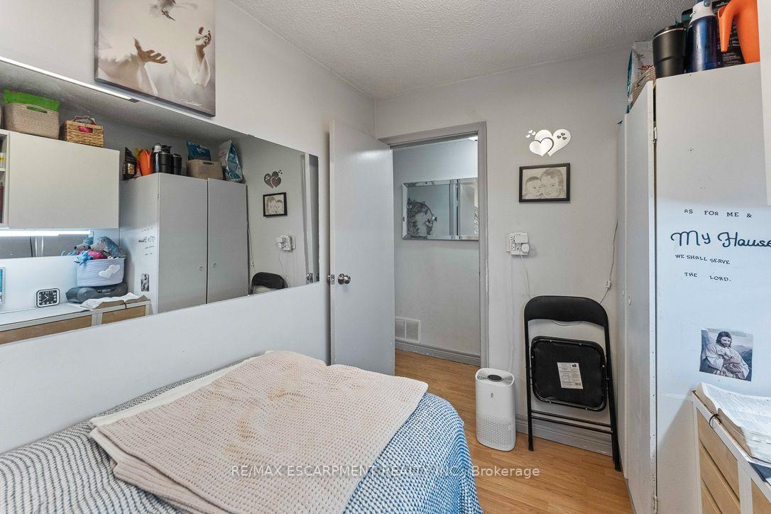 Photo 19 of 253 Eaglewood Boulevard, Mississauga, Mineola — HOMEH