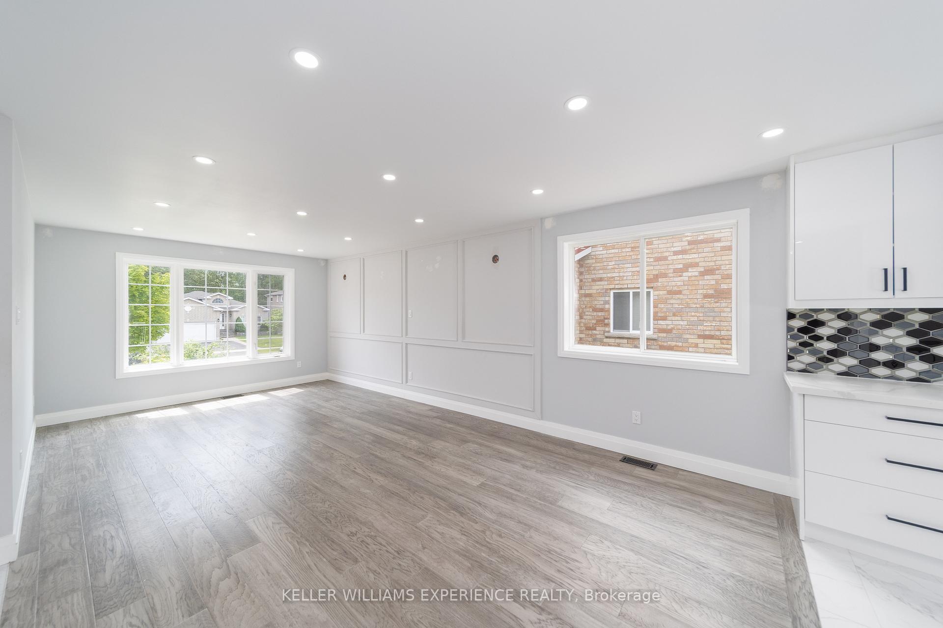 Photo 7 of 90 Sproule Drive, Barrie, Edgehill Drive — HOMEH