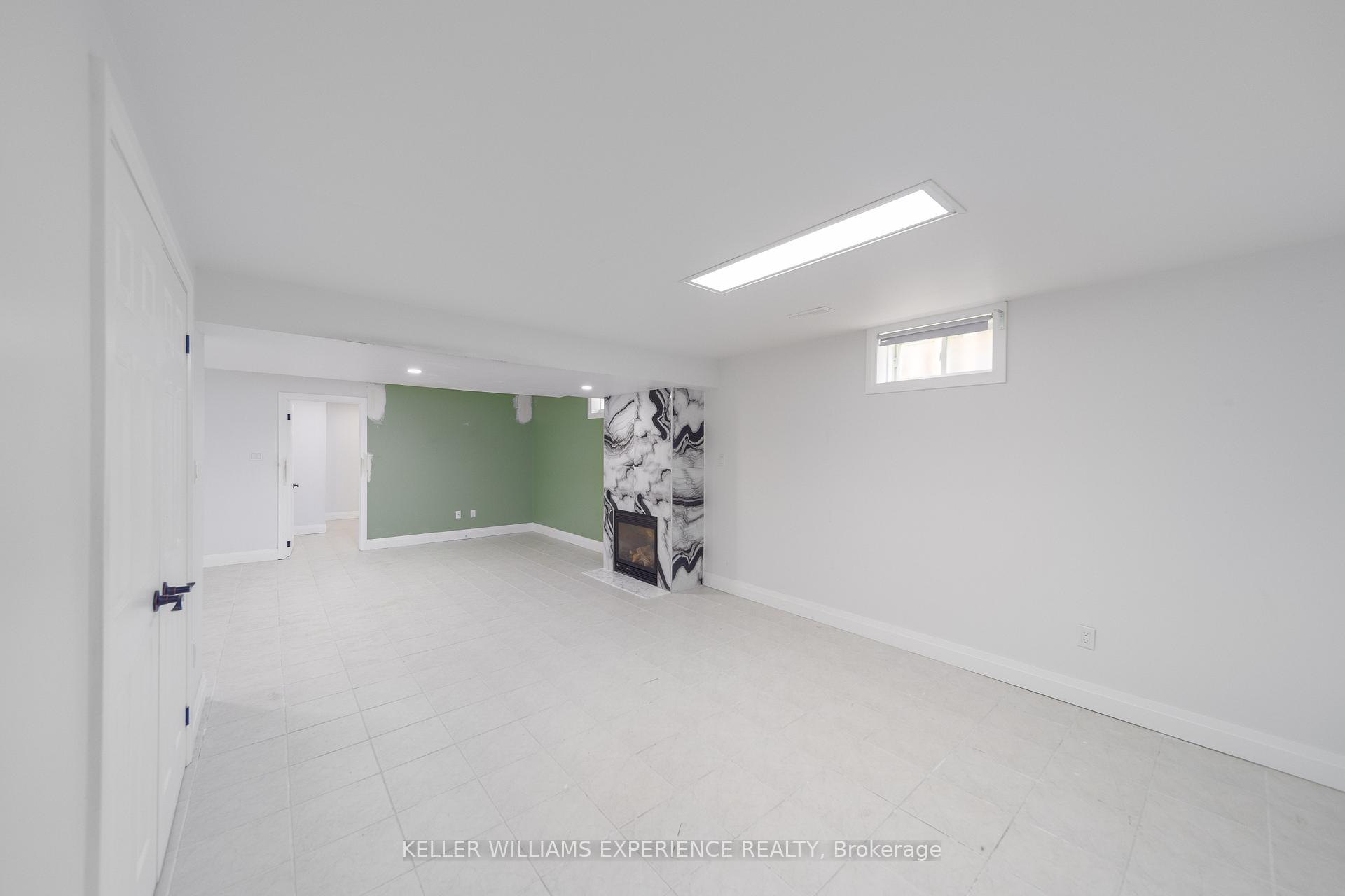 Photo 22 of 90 Sproule Drive, Barrie, Edgehill Drive — HOMEH