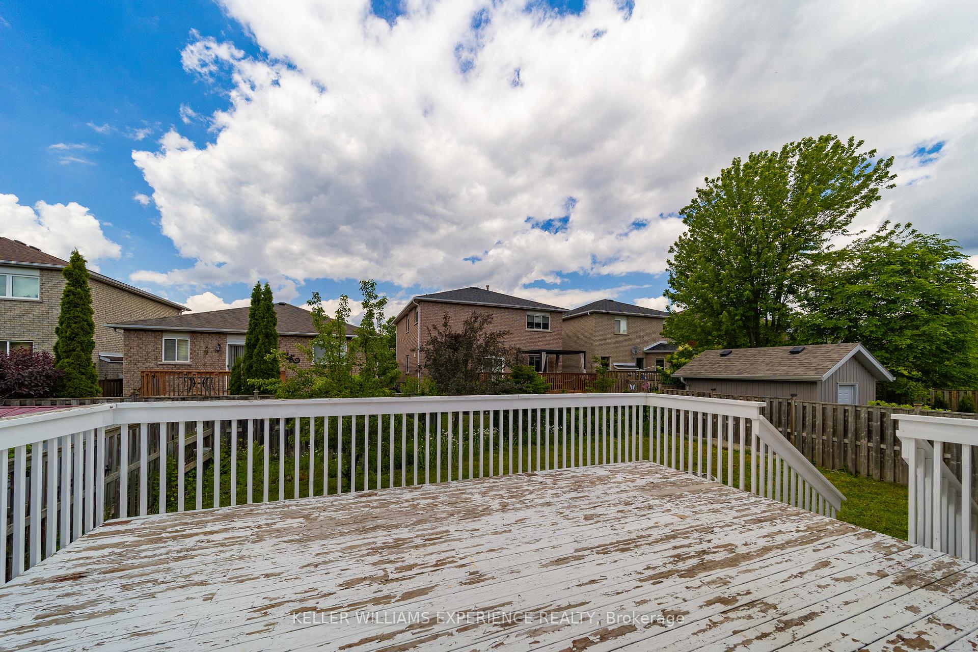 Photo 35 of 90 Sproule Drive, Barrie, Edgehill Drive — HOMEH