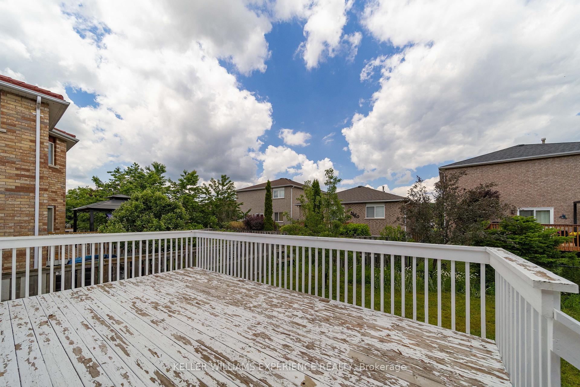Photo 37 of 90 Sproule Drive, Barrie, Edgehill Drive — HOMEH