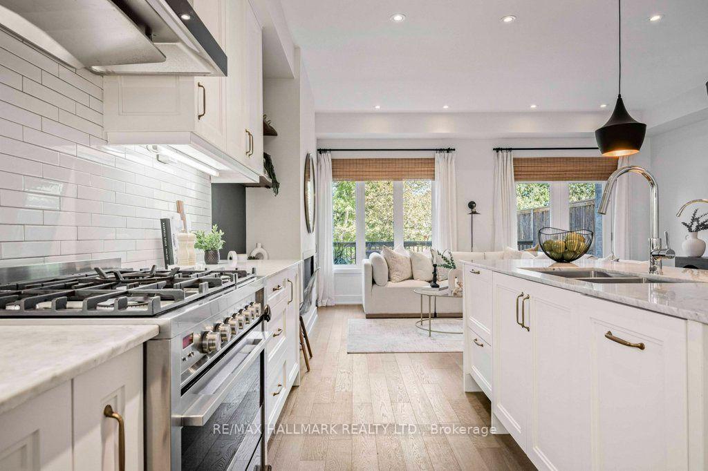Photo 17 of 77 Benson Avenue, Richmond Hill, Mill Pond — HOMEH