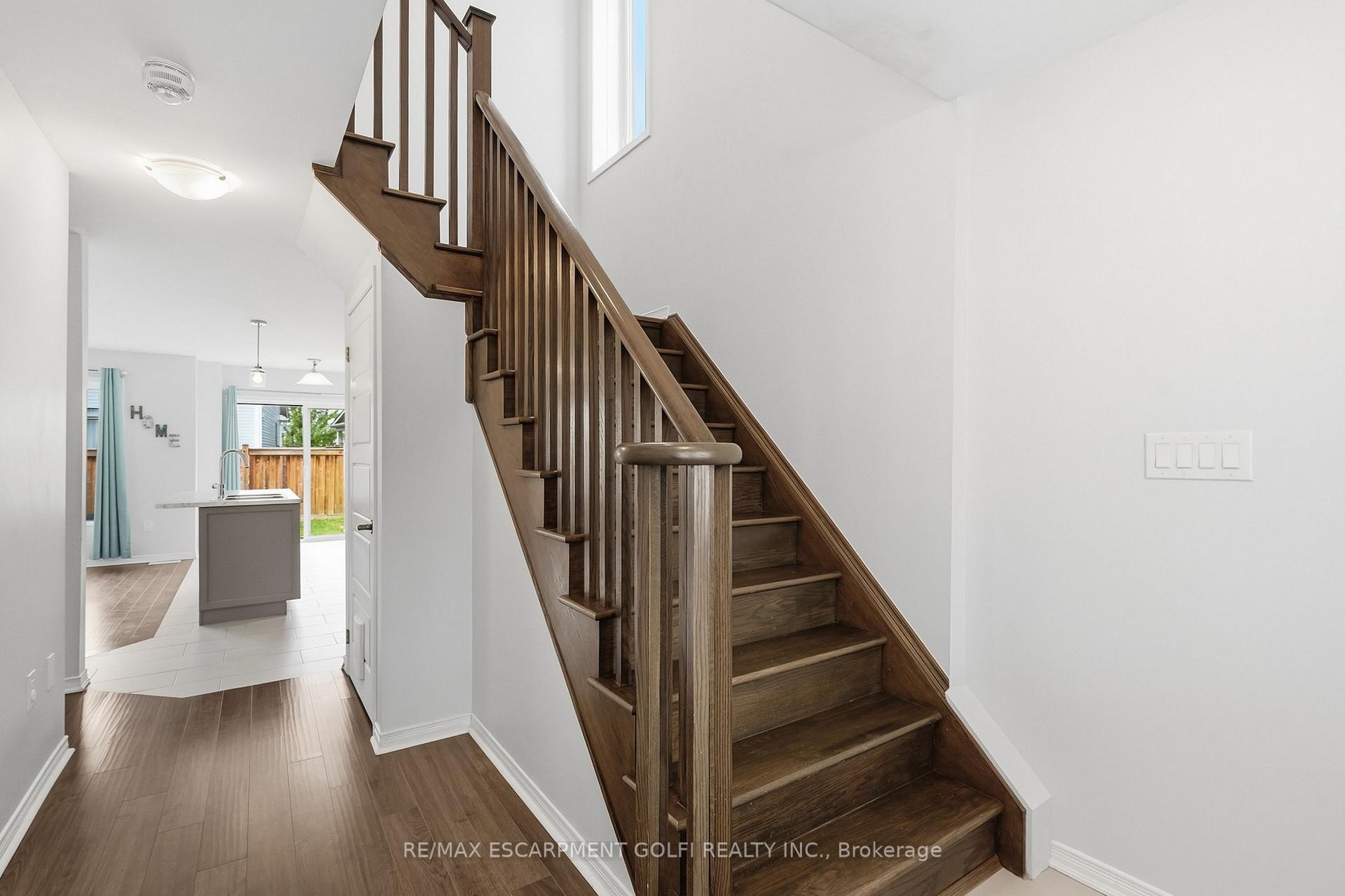 Photo 11 of 23 Patterson Drive, Haldimand — HOMEH