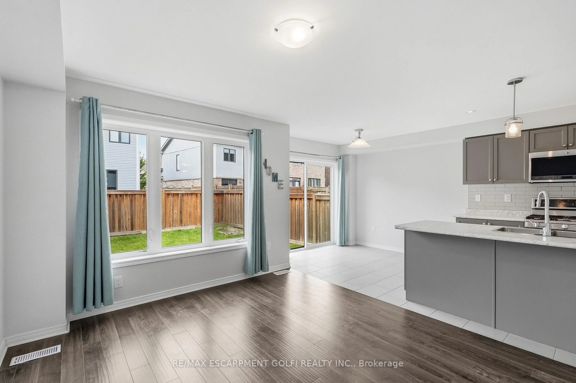 Photo 20 of 23 Patterson Drive, Haldimand — HOMEH