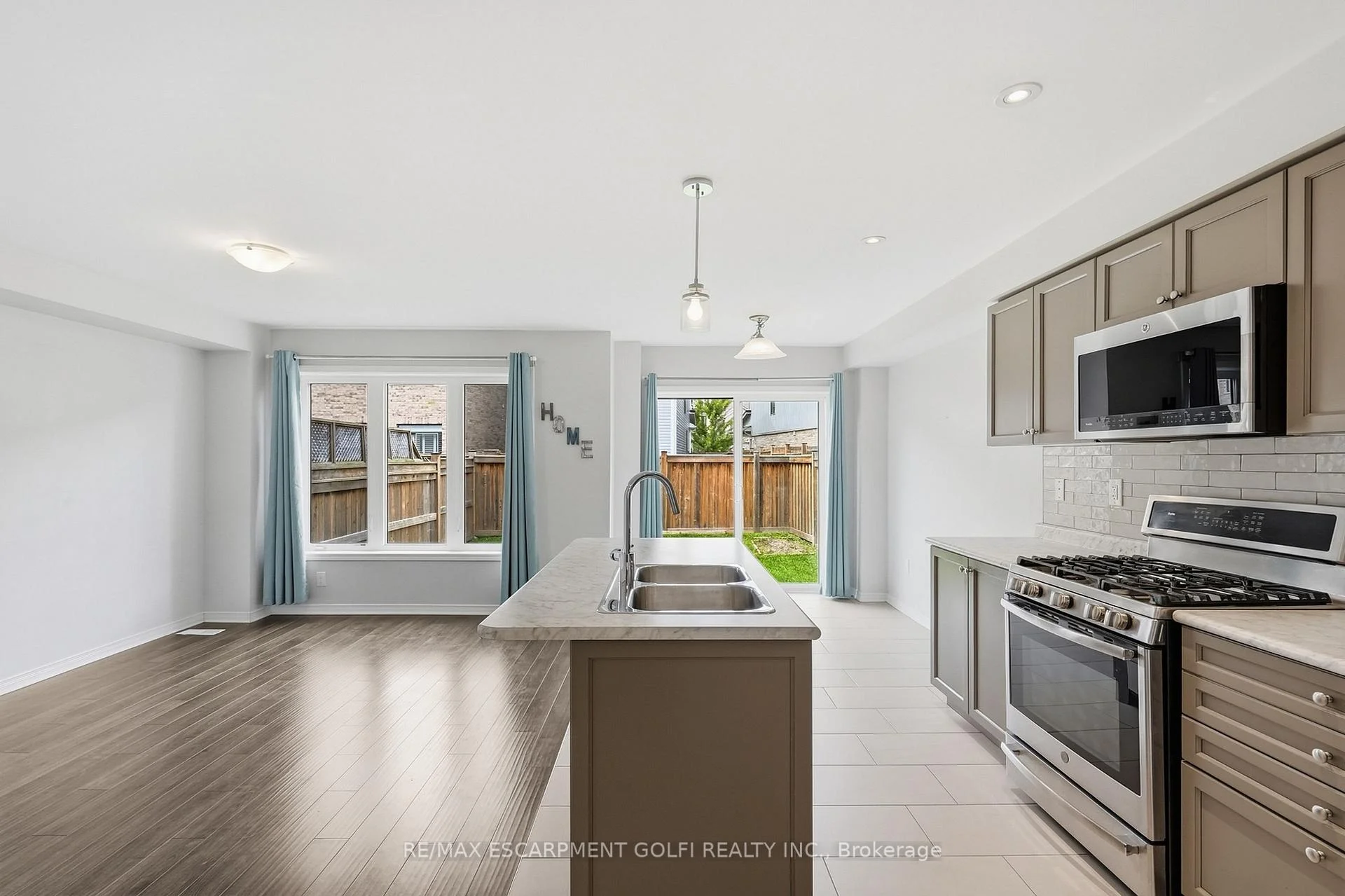 Photo 30 of 23 Patterson Drive, Haldimand — HOMEH