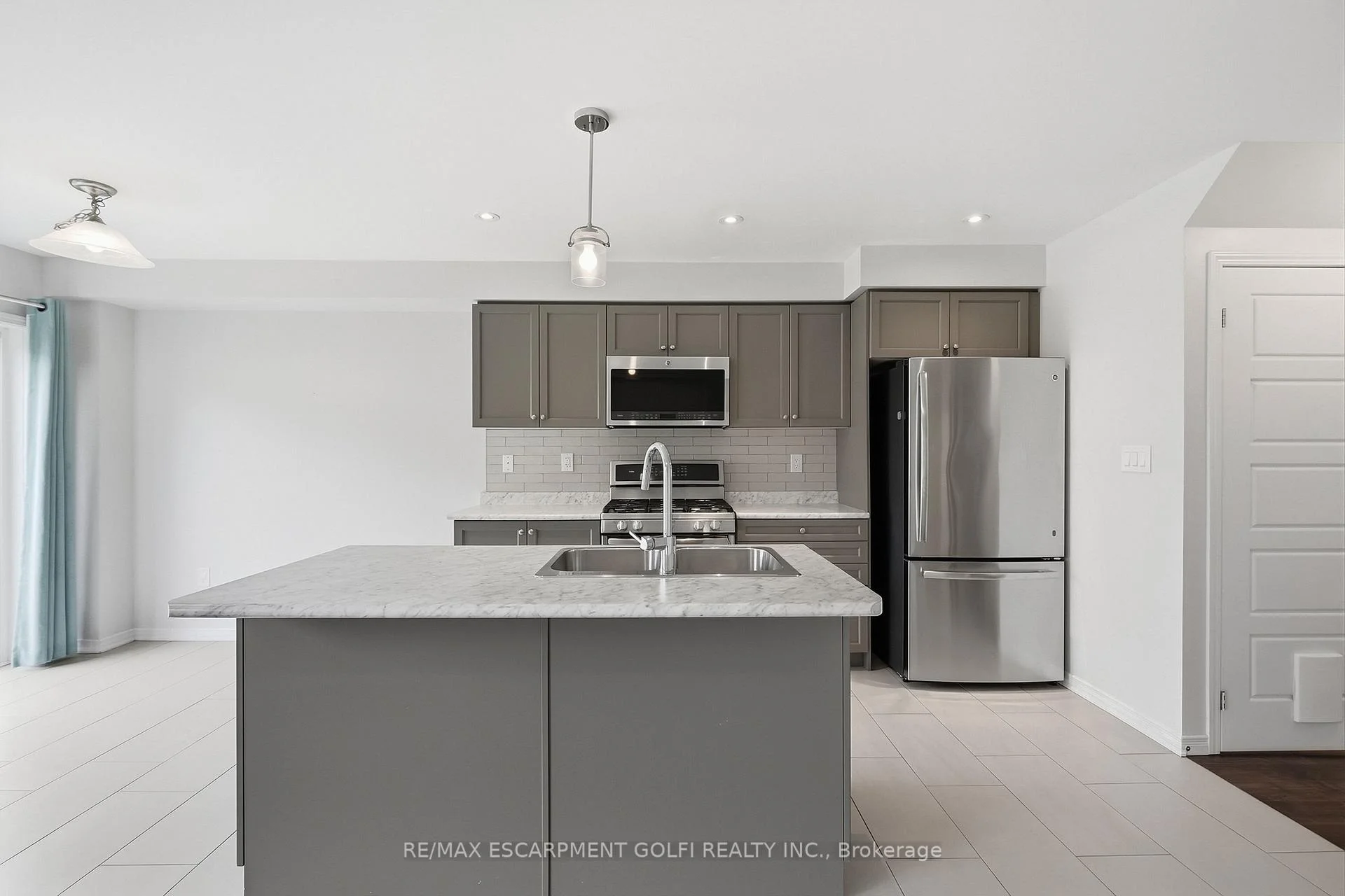 Photo 34 of 23 Patterson Drive, Haldimand — HOMEH