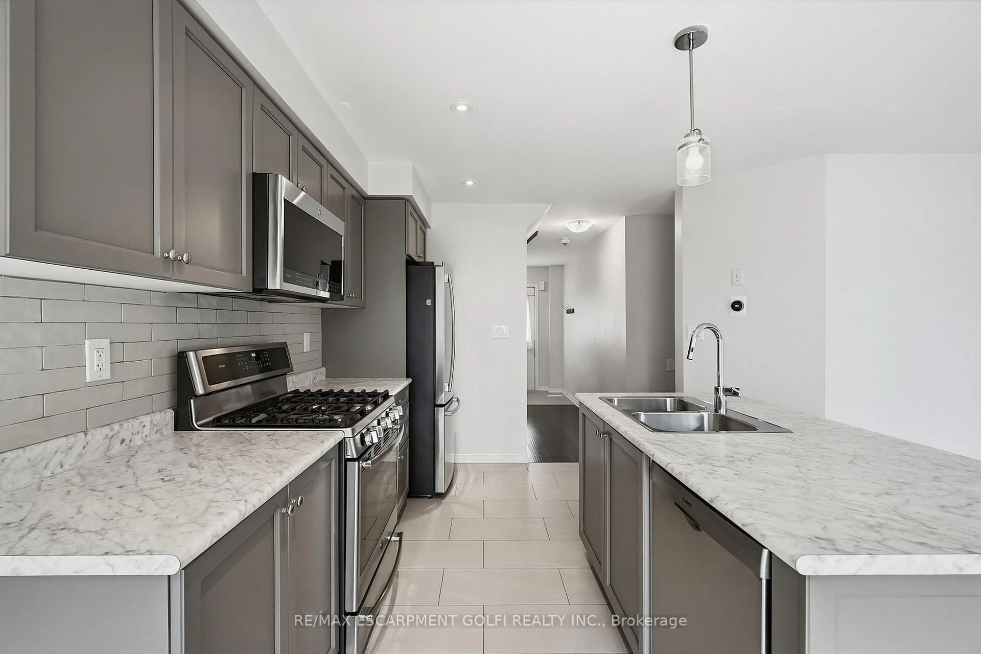 Photo 38 of 23 Patterson Drive, Haldimand — HOMEH