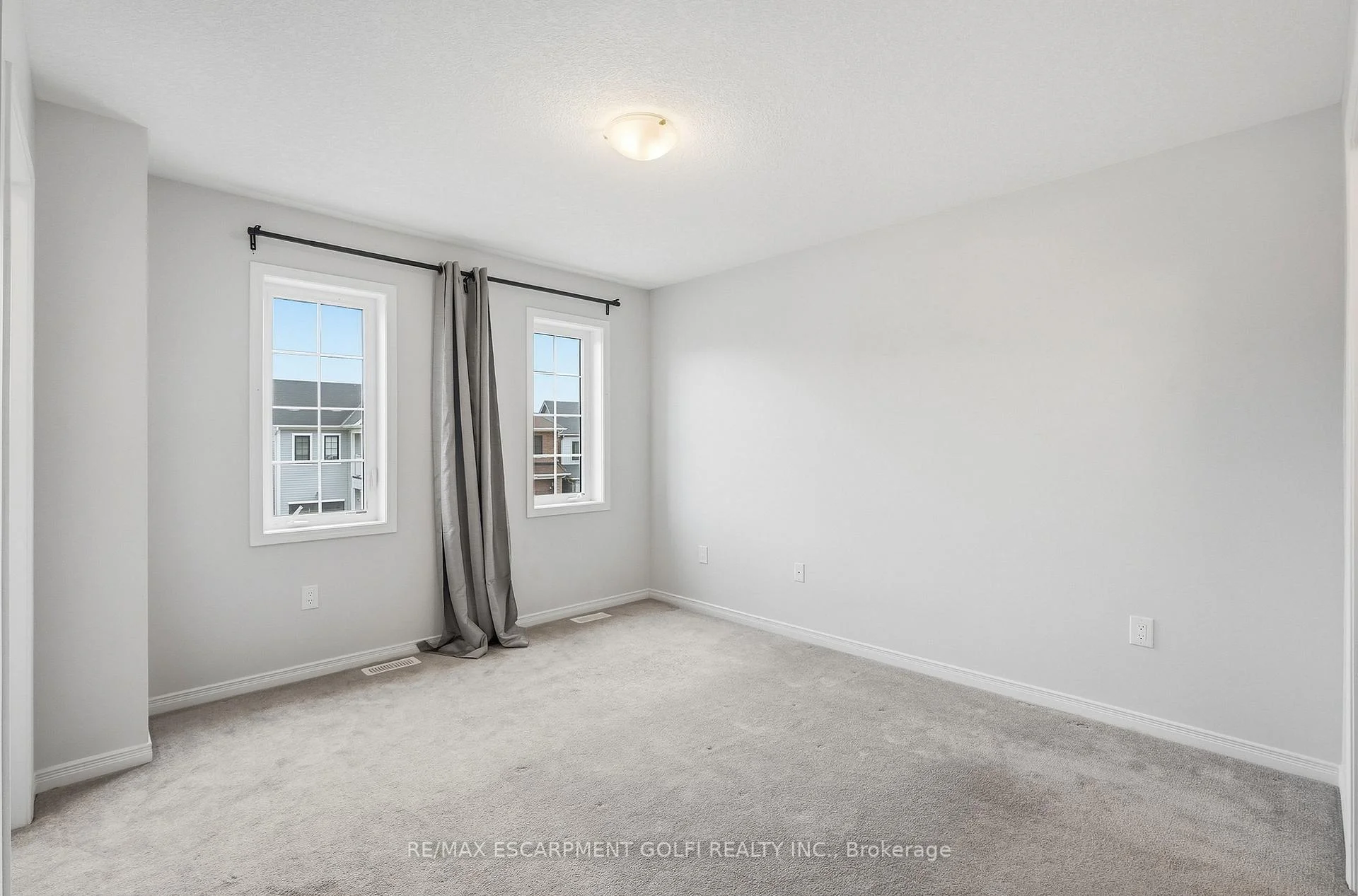 Photo 44 of 23 Patterson Drive, Haldimand — HOMEH