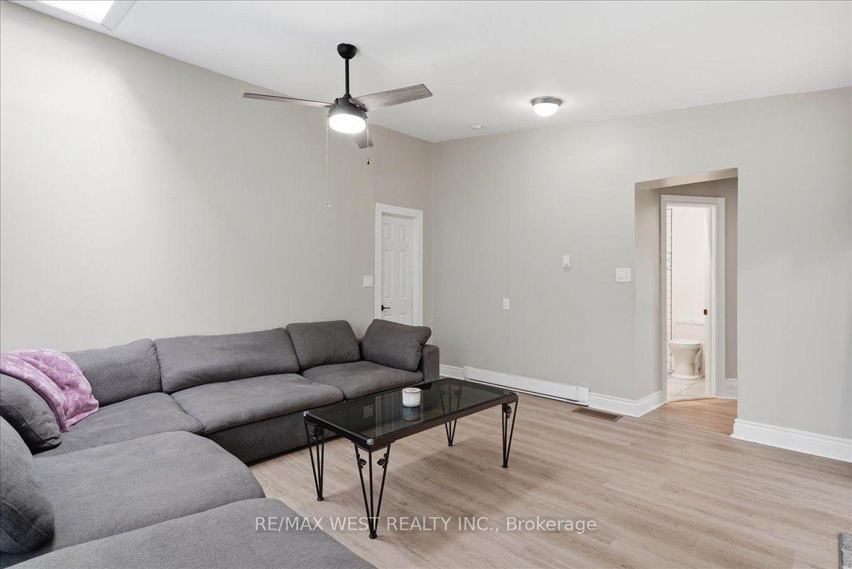 Photo 11 of 45 Catharine Street, Belleville, Belleville Ward — HOMEH