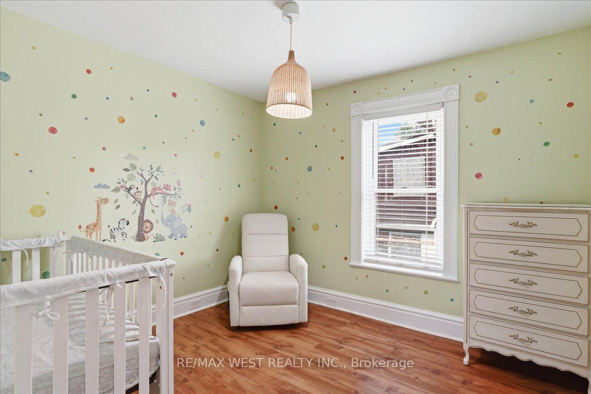 Photo 13 of 45 Catharine Street, Belleville, Belleville Ward — HOMEH