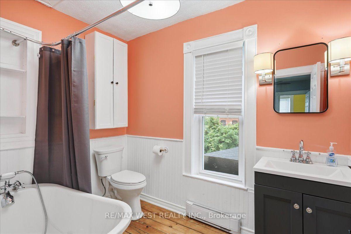 Photo 14 of 45 Catharine Street, Belleville, Belleville Ward — HOMEH