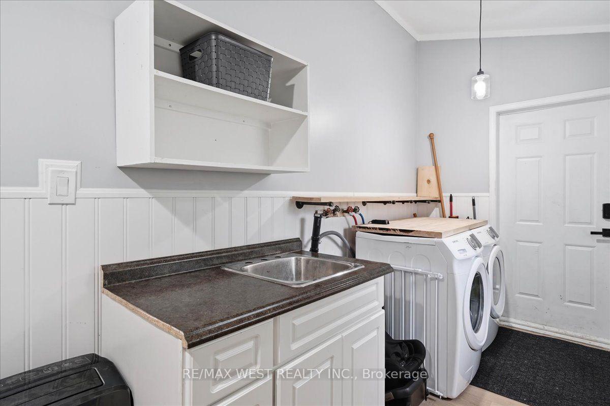Photo 18 of 45 Catharine Street, Belleville, Belleville Ward — HOMEH