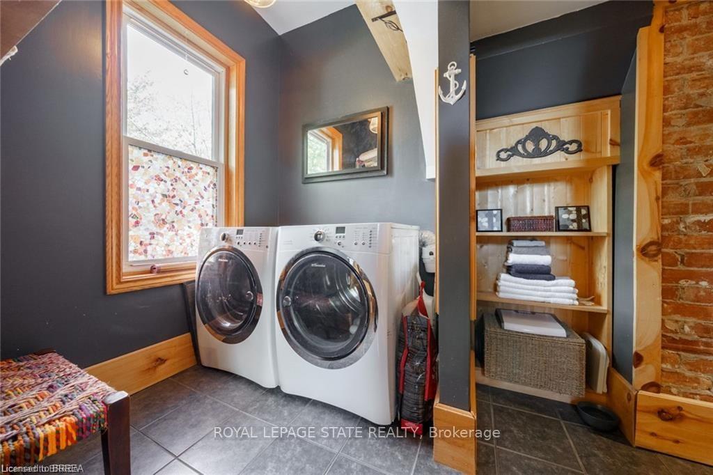 Photo 20 of 284 Colborne Street N, Norfolk, Simcoe — HOMEH