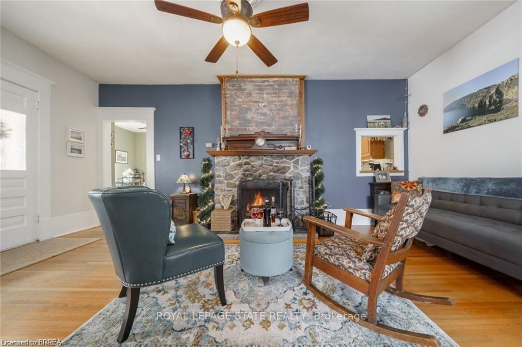 Photo 28 of 284 Colborne Street N, Norfolk, Simcoe — HOMEH