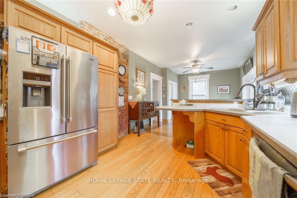 Photo 31 of 284 Colborne Street N, Norfolk, Simcoe — HOMEH