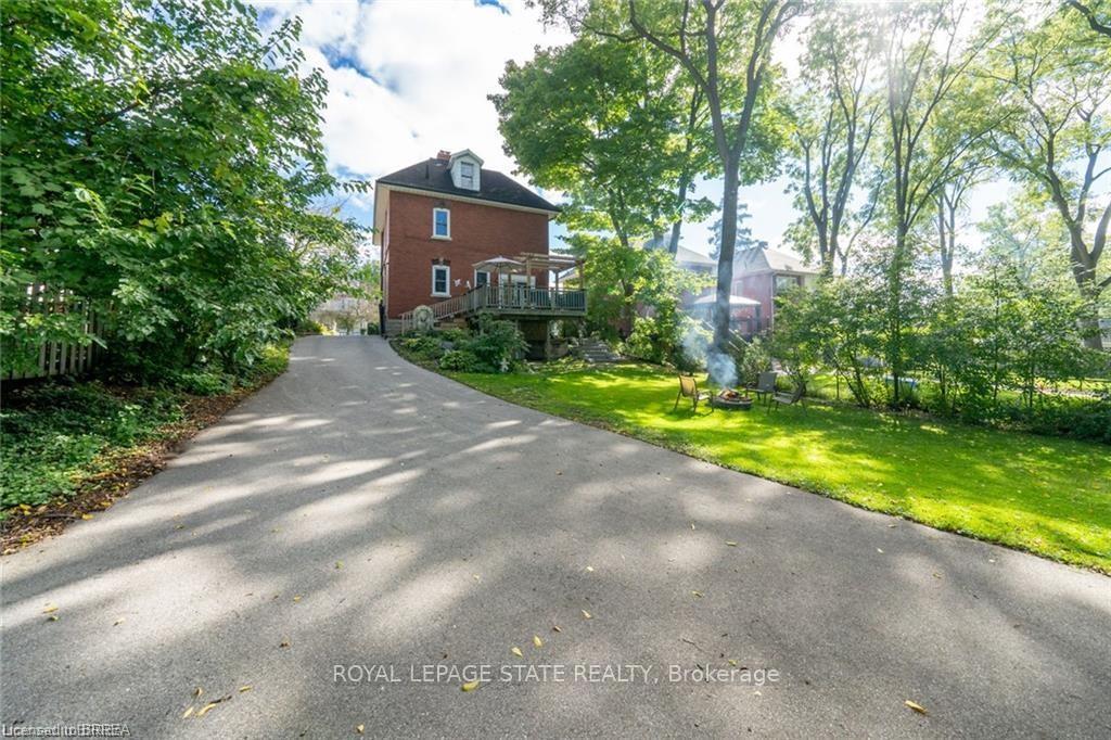 Photo 38 of 284 Colborne Street N, Norfolk, Simcoe — HOMEH