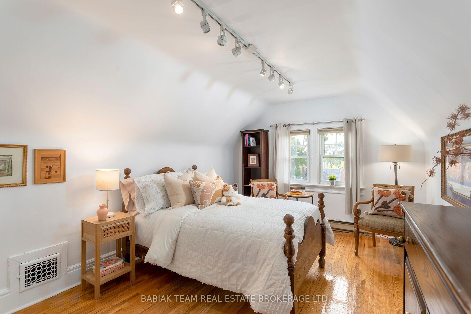 Photo 34 of 113 Mavety Street, Toronto, Junction Area — HOMEH