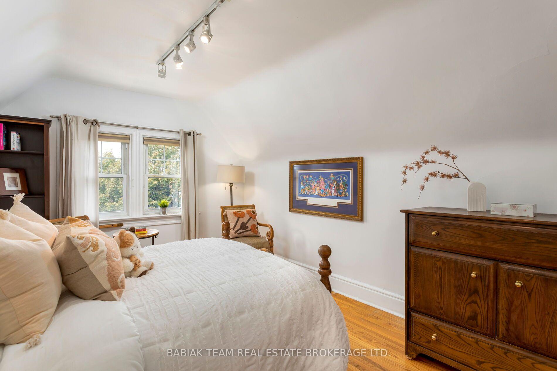 Photo 35 of 113 Mavety Street, Toronto, Junction Area — HOMEH