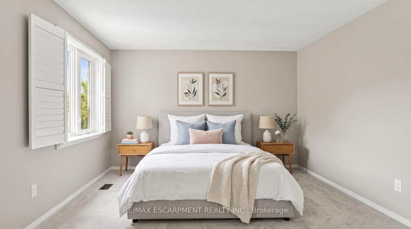 Photo 37 of Unit 15, 1724 The Chase, Mississauga, Central Erin Mills — HOMEH