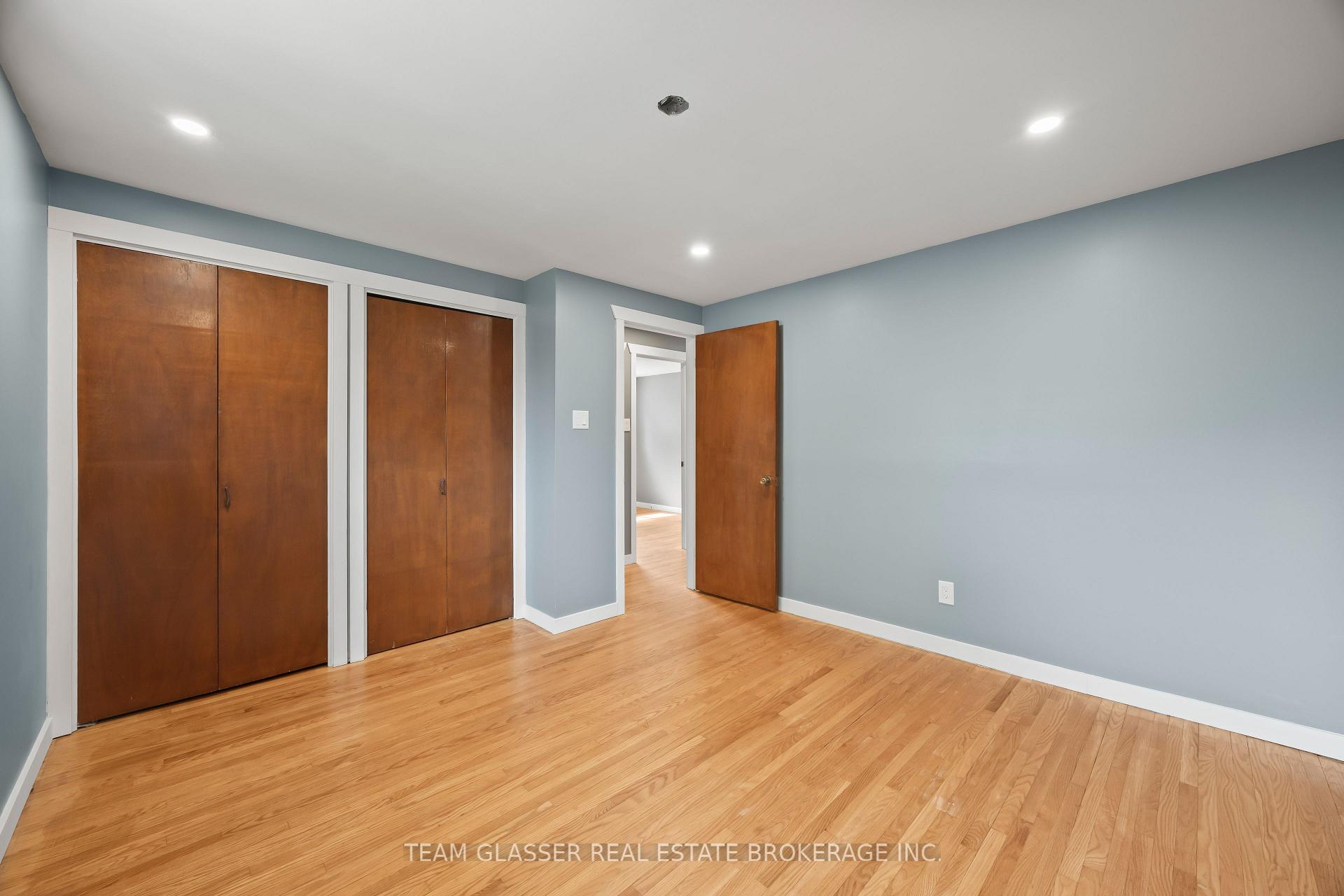 Photo 20 of 6 Heath Place, London, South T — HOMEH