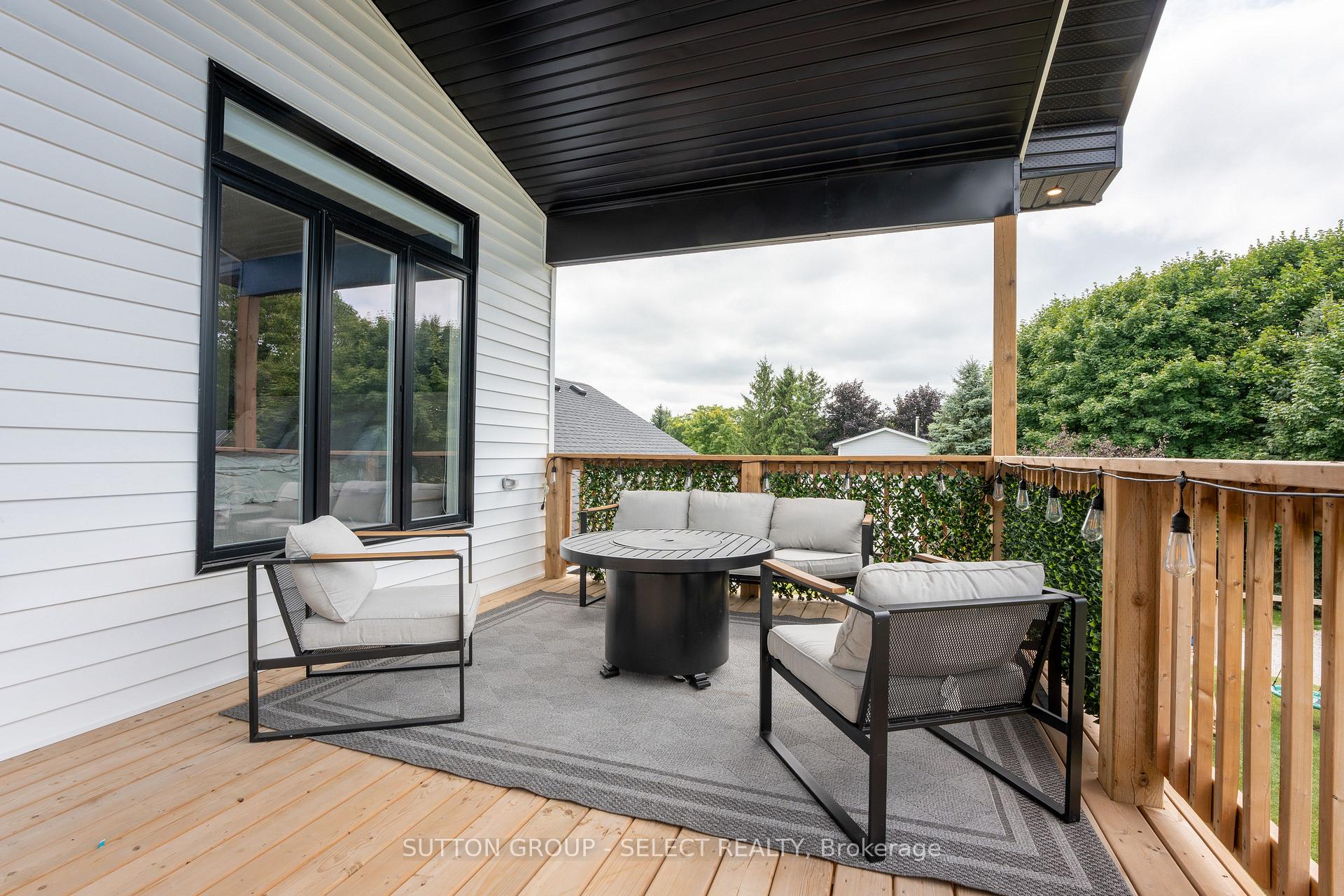 Photo 47 of 33977 Kildeer Drive, Bluewater, Hay — HOMEH