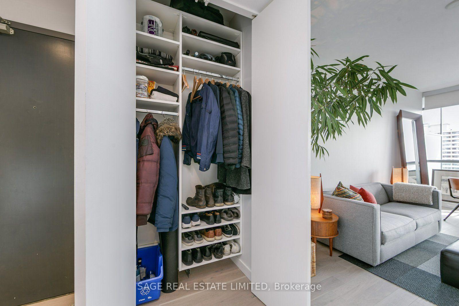 Photo 14 of Unit 2309, 281 Mutual Street, Toronto, Church-Yonge Corridor — HOMEH