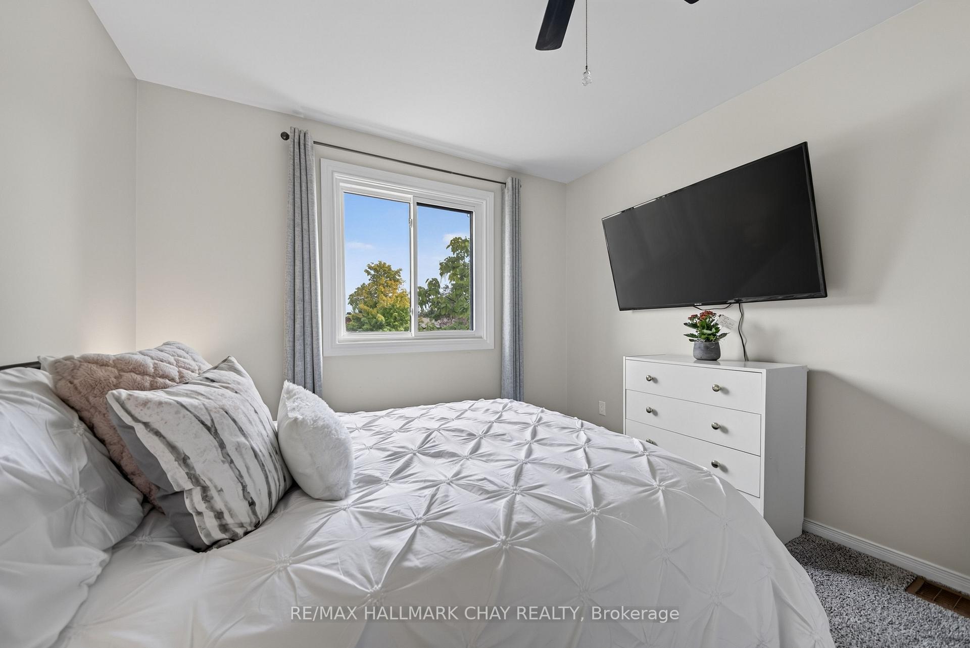 Photo 18 of 12 Mansonic Way, Essa, Angus — HOMEH