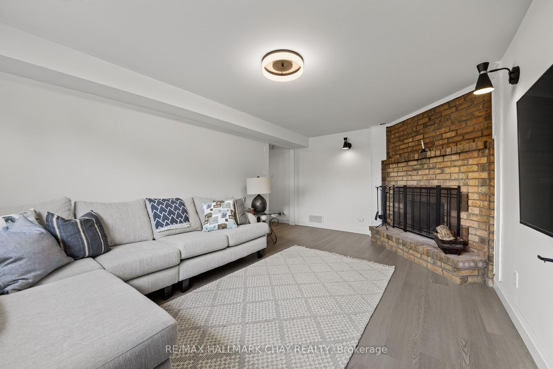 Photo 31 of 12 Mansonic Way, Essa, Angus — HOMEH