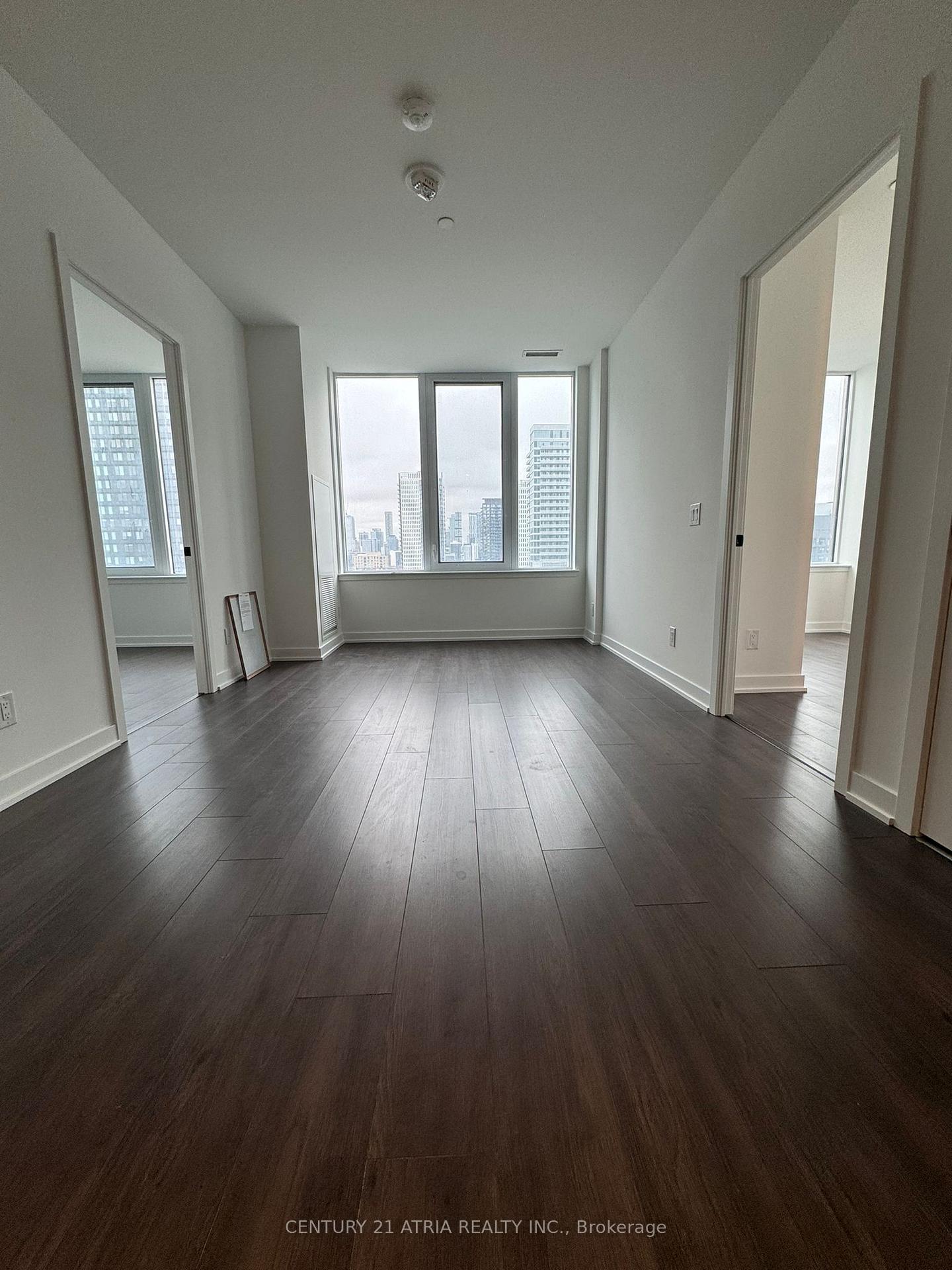 Photo 4 of Unit 1119, 5 Defries Street, Toronto, Regent Park — HOMEH