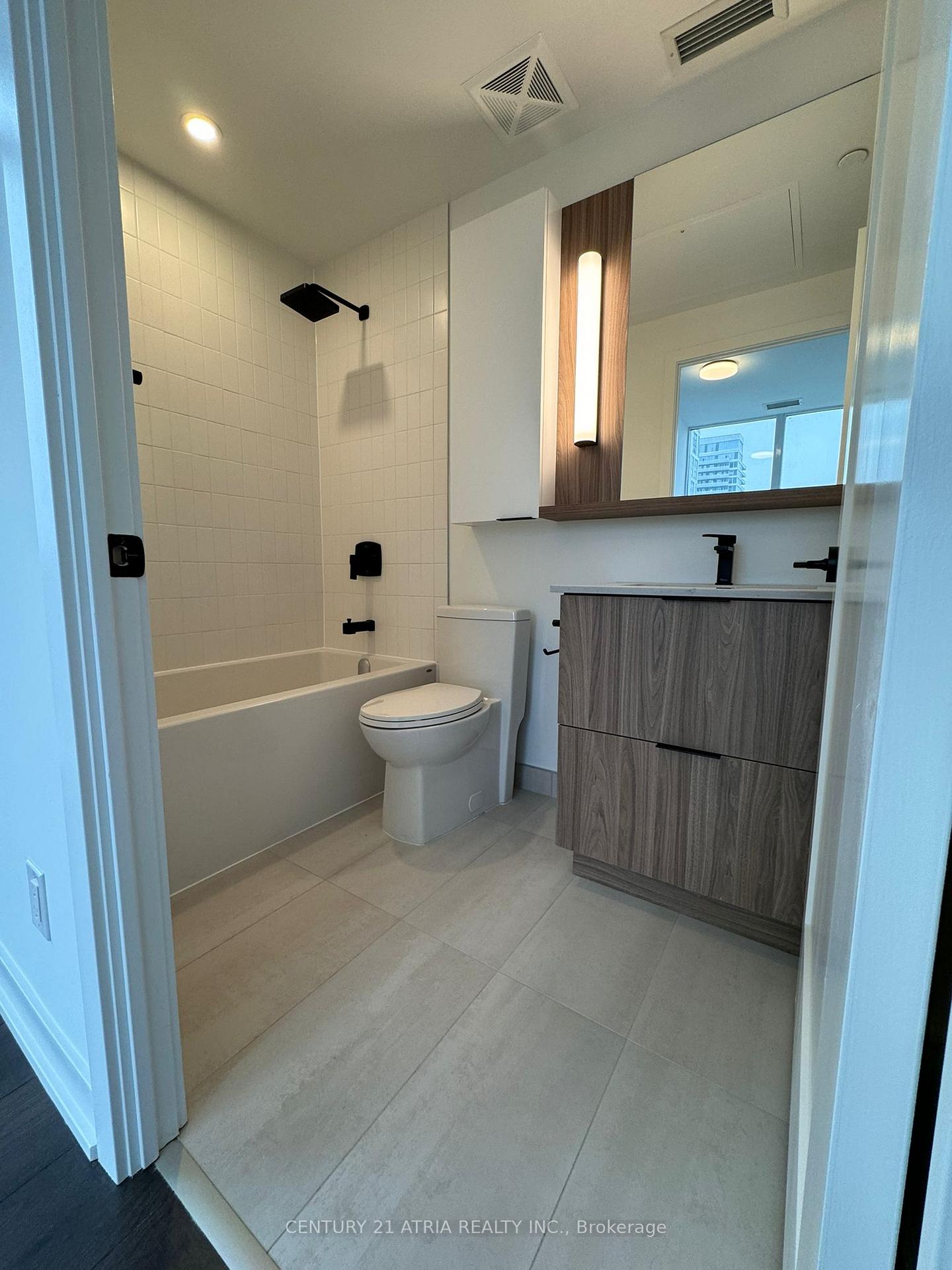 Photo 8 of Unit 1119, 5 Defries Street, Toronto, Regent Park — HOMEH
