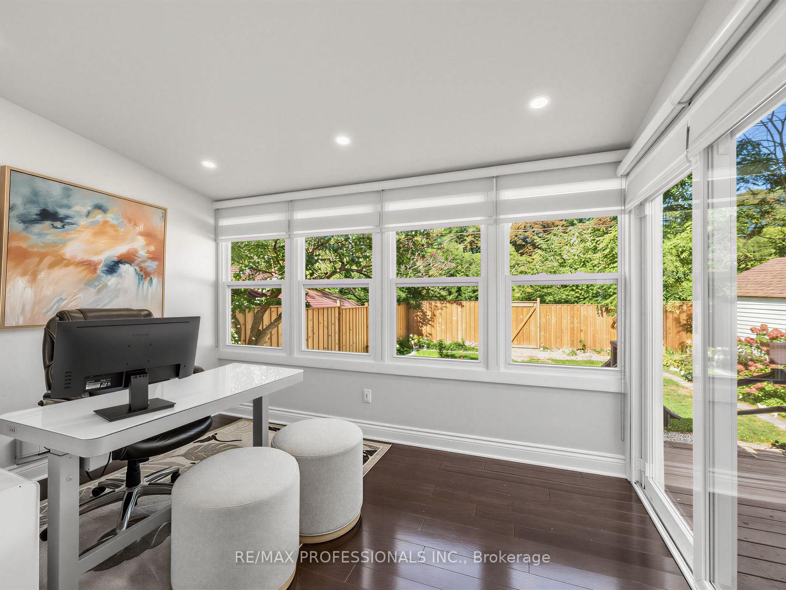 Photo 16 of 92 Westrose Avenue, Etobicoke, Kingsway South — HOMEH
