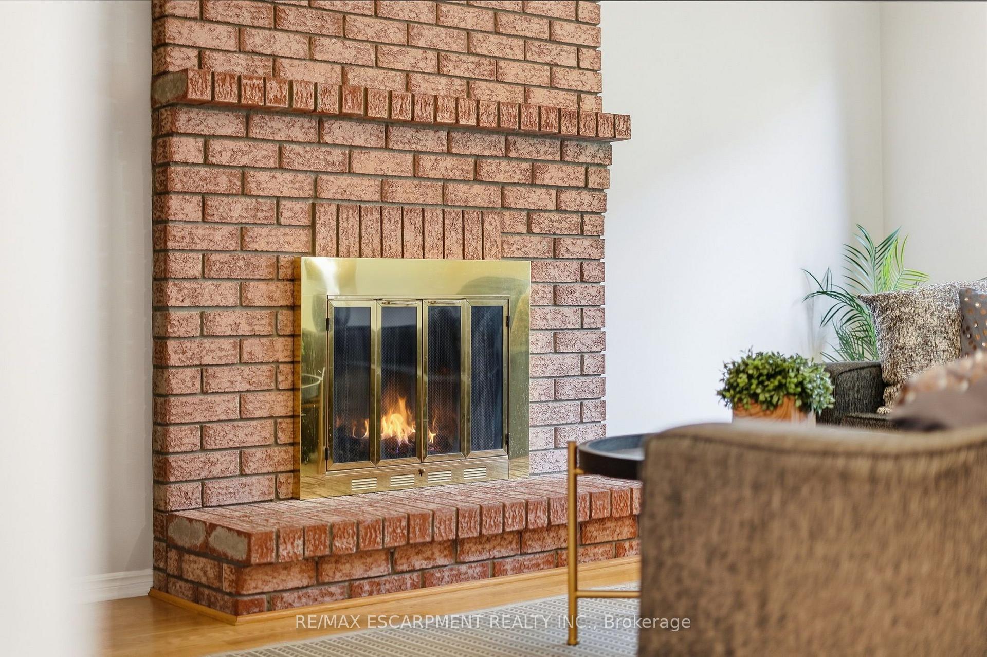 Photo 14 of 3193 Maderna Road, Burlington, Headon — HOMEH