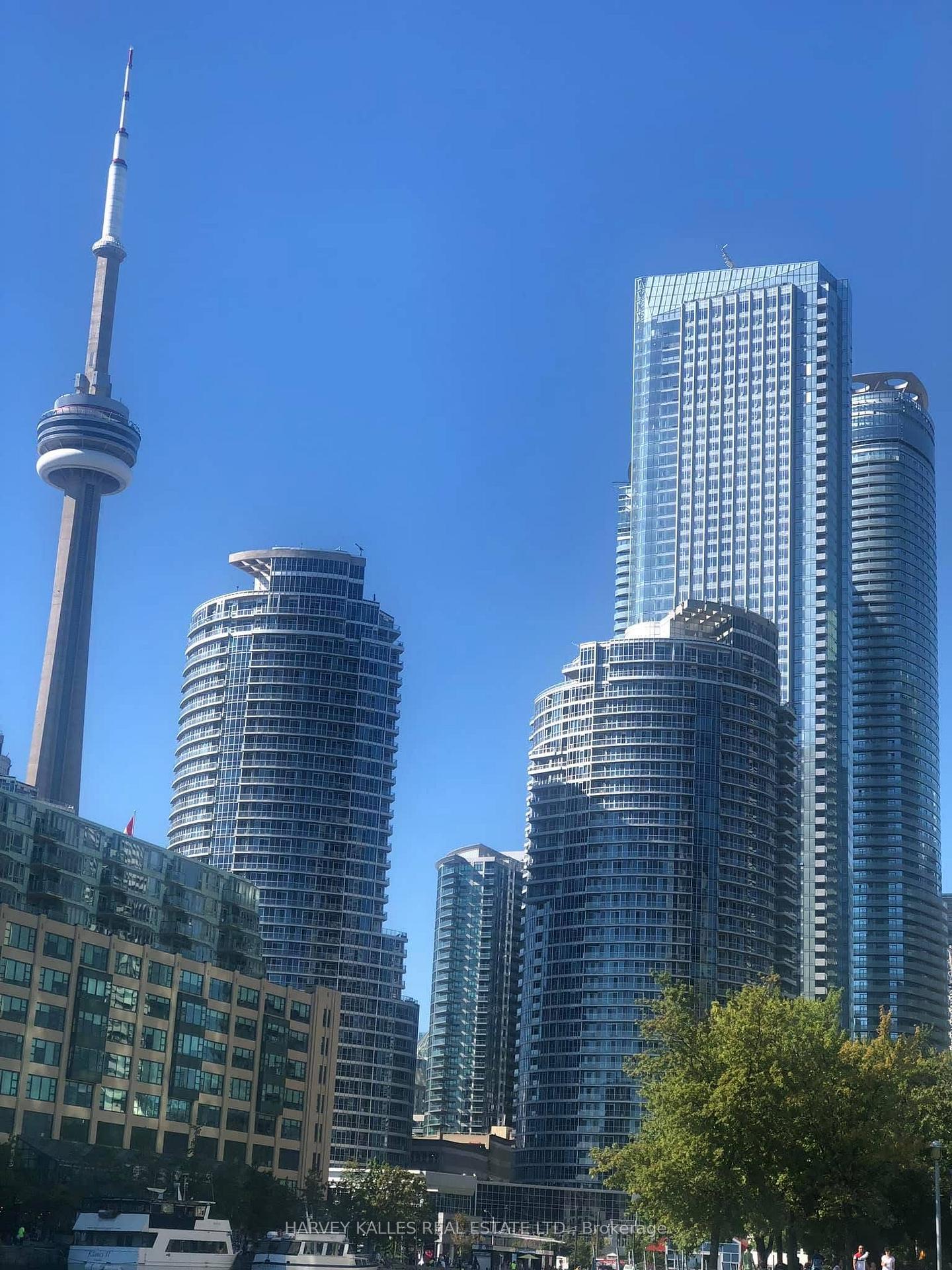 Photo 2 of Unit 610, 8 York Street, Toronto, Waterfront Communities — HOMEH