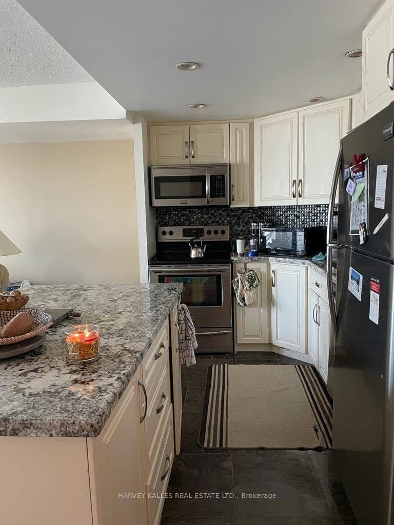 Photo 5 of Unit 610, 8 York Street, Toronto, Waterfront Communities — HOMEH