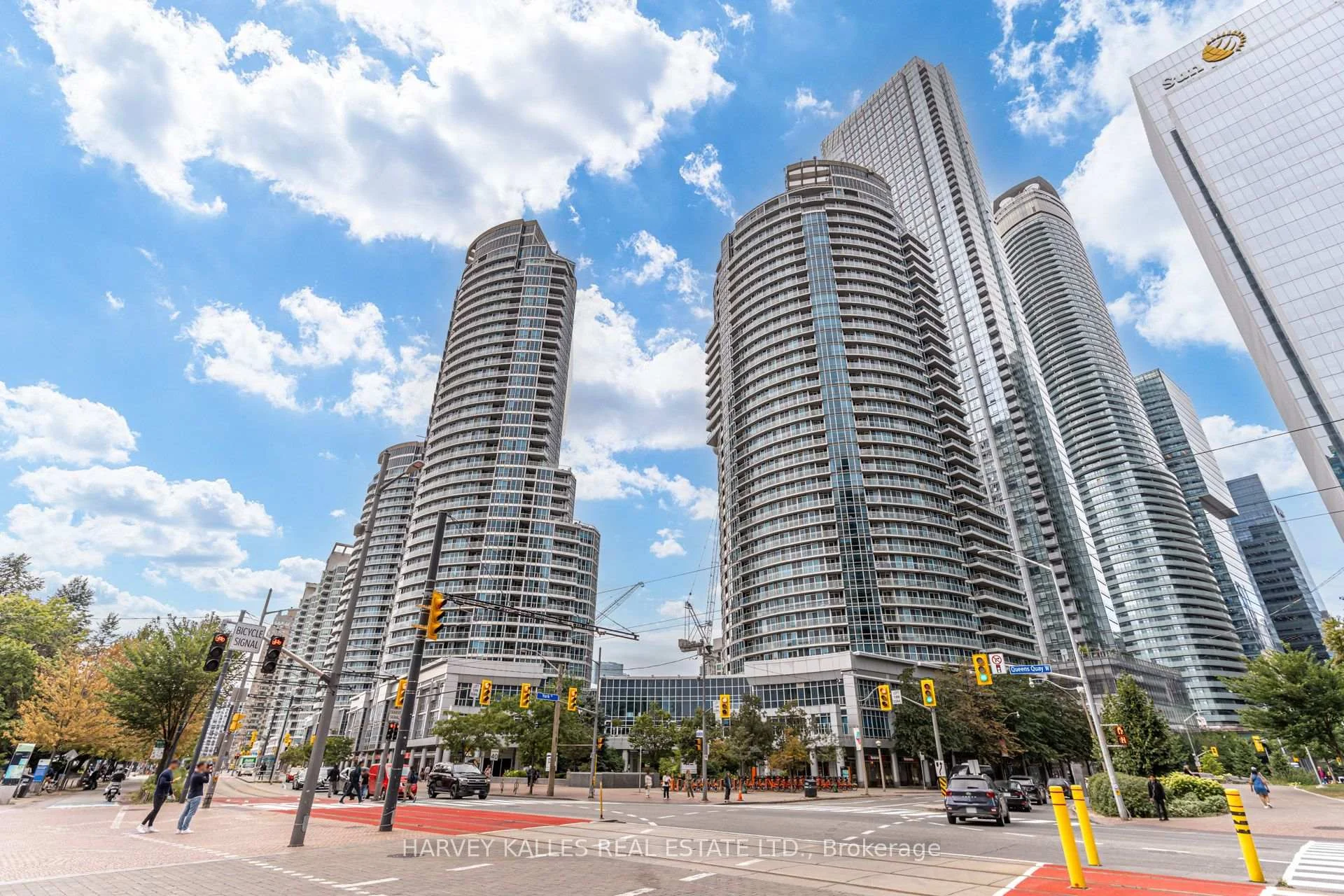 Photo 1 of Unit 610, 8 York Street, Toronto, Waterfront Communities — HOMEH