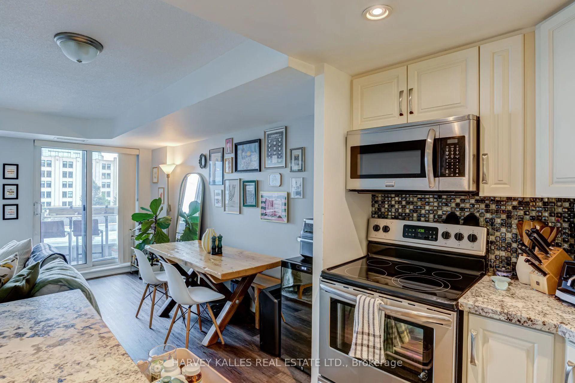 Photo 20 of Unit 610, 8 York Street, Toronto, Waterfront Communities — HOMEH