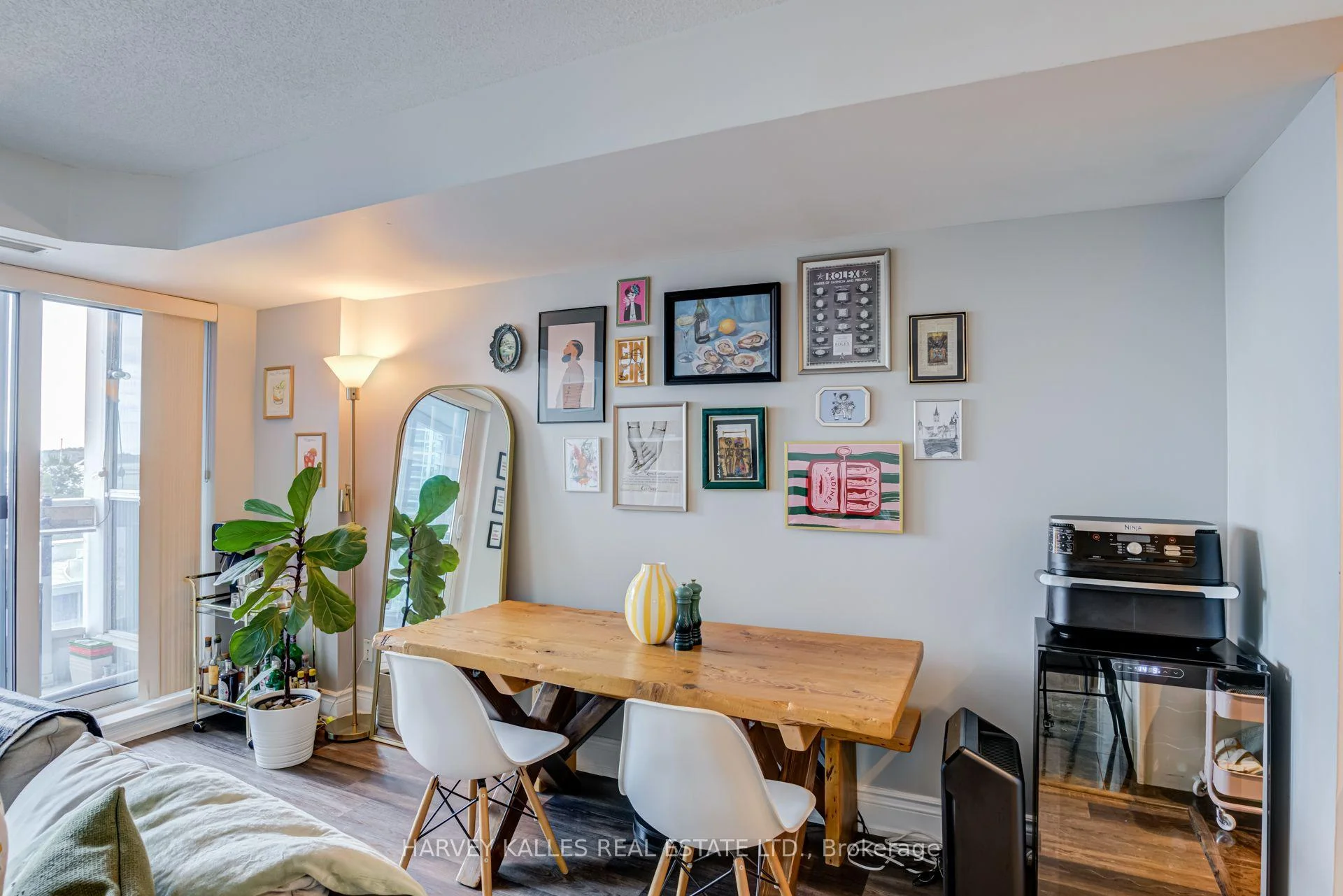 Photo 25 of Unit 610, 8 York Street, Toronto, Waterfront Communities — HOMEH