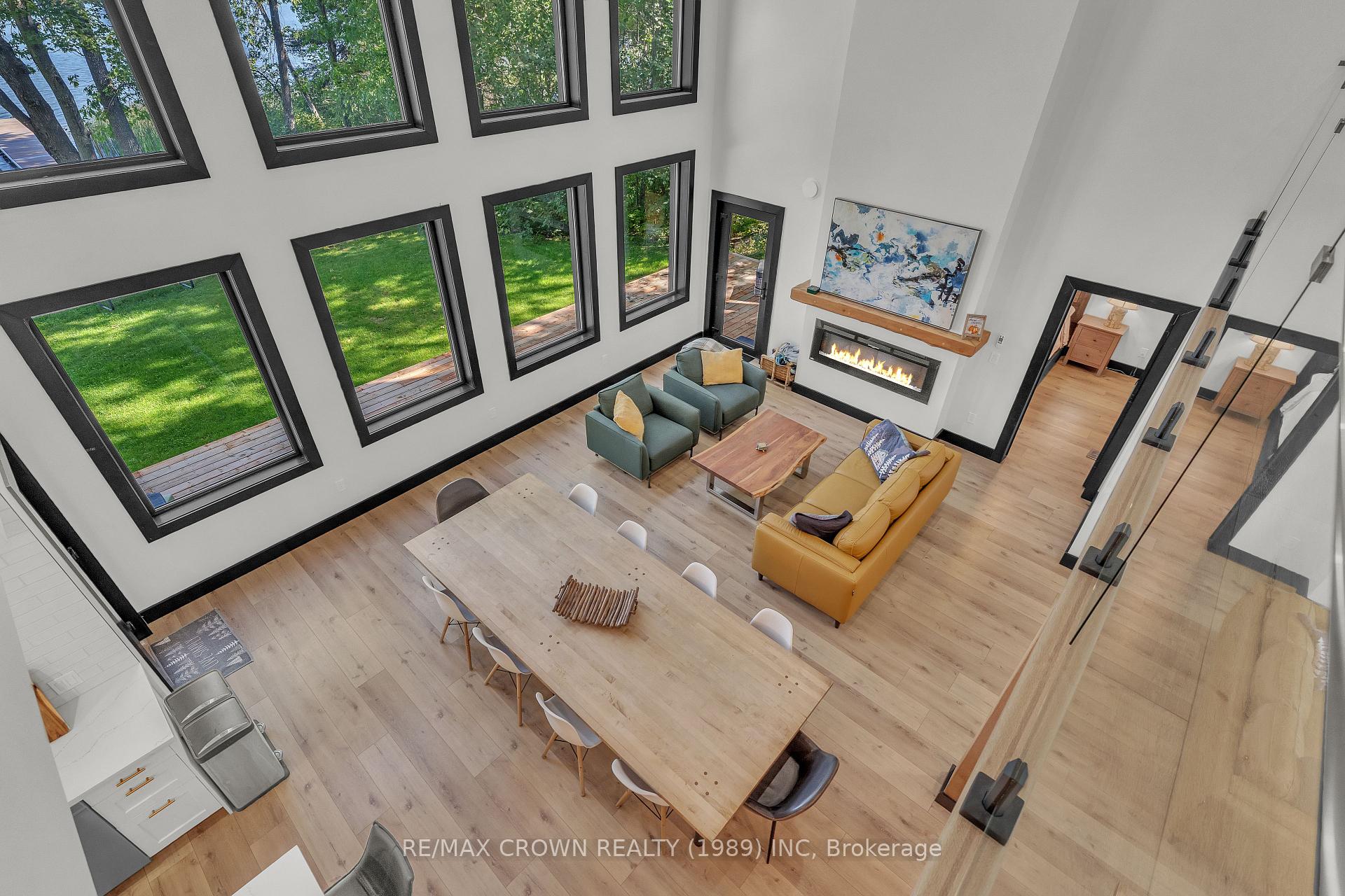 Photo 9 of 560 Pinecreek Crescent, Callander — HOMEH