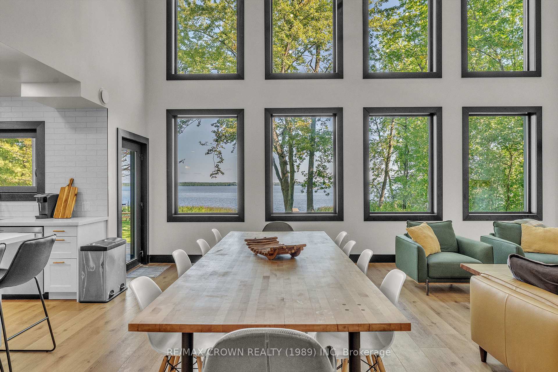 Photo 13 of 560 Pinecreek Crescent, Callander — HOMEH