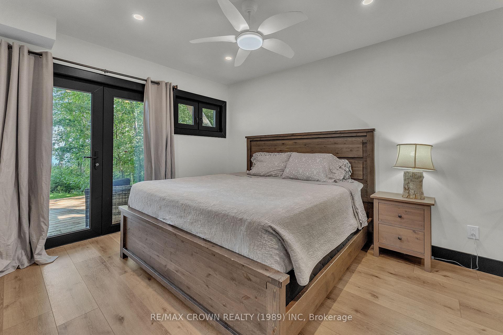 Photo 16 of 560 Pinecreek Crescent, Callander — HOMEH