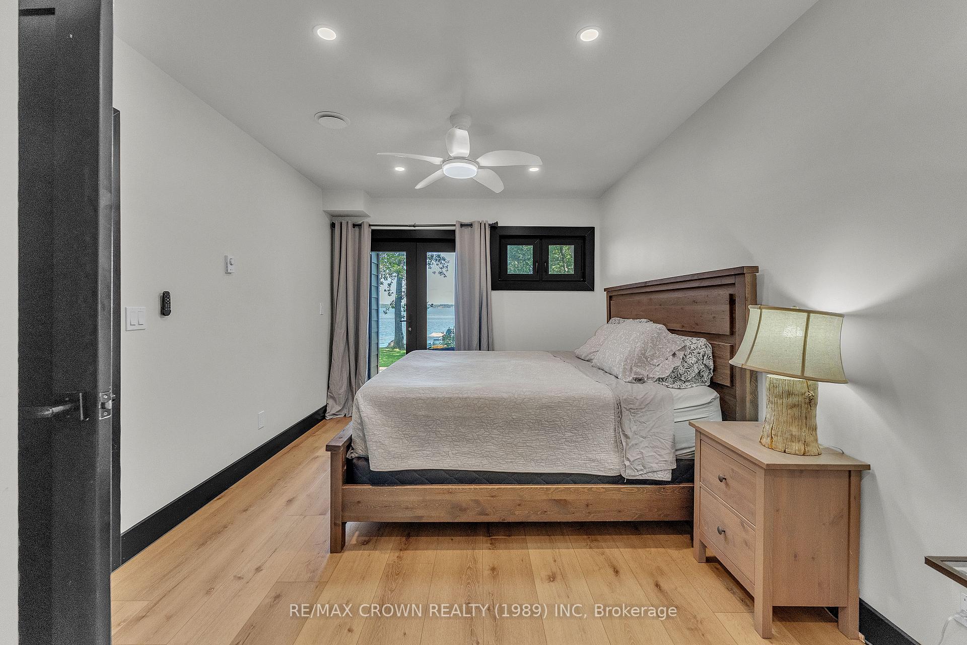 Photo 17 of 560 Pinecreek Crescent, Callander — HOMEH