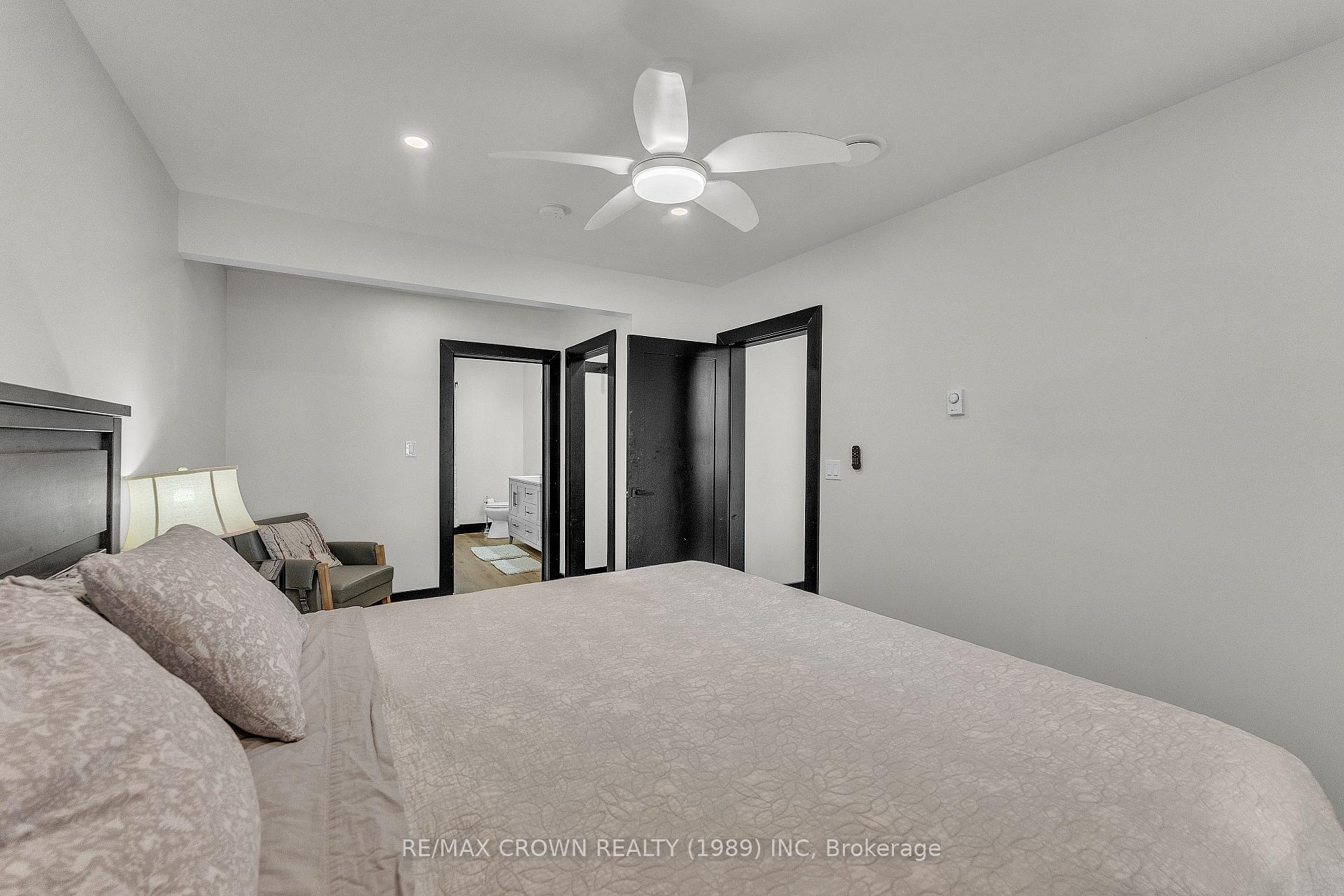 Photo 18 of 560 Pinecreek Crescent, Callander — HOMEH