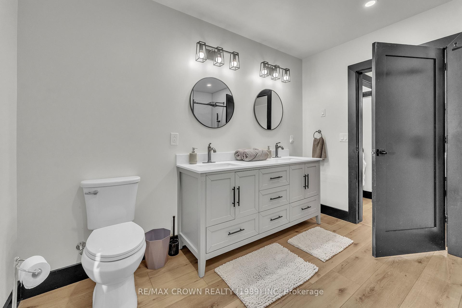 Photo 21 of 560 Pinecreek Crescent, Callander — HOMEH