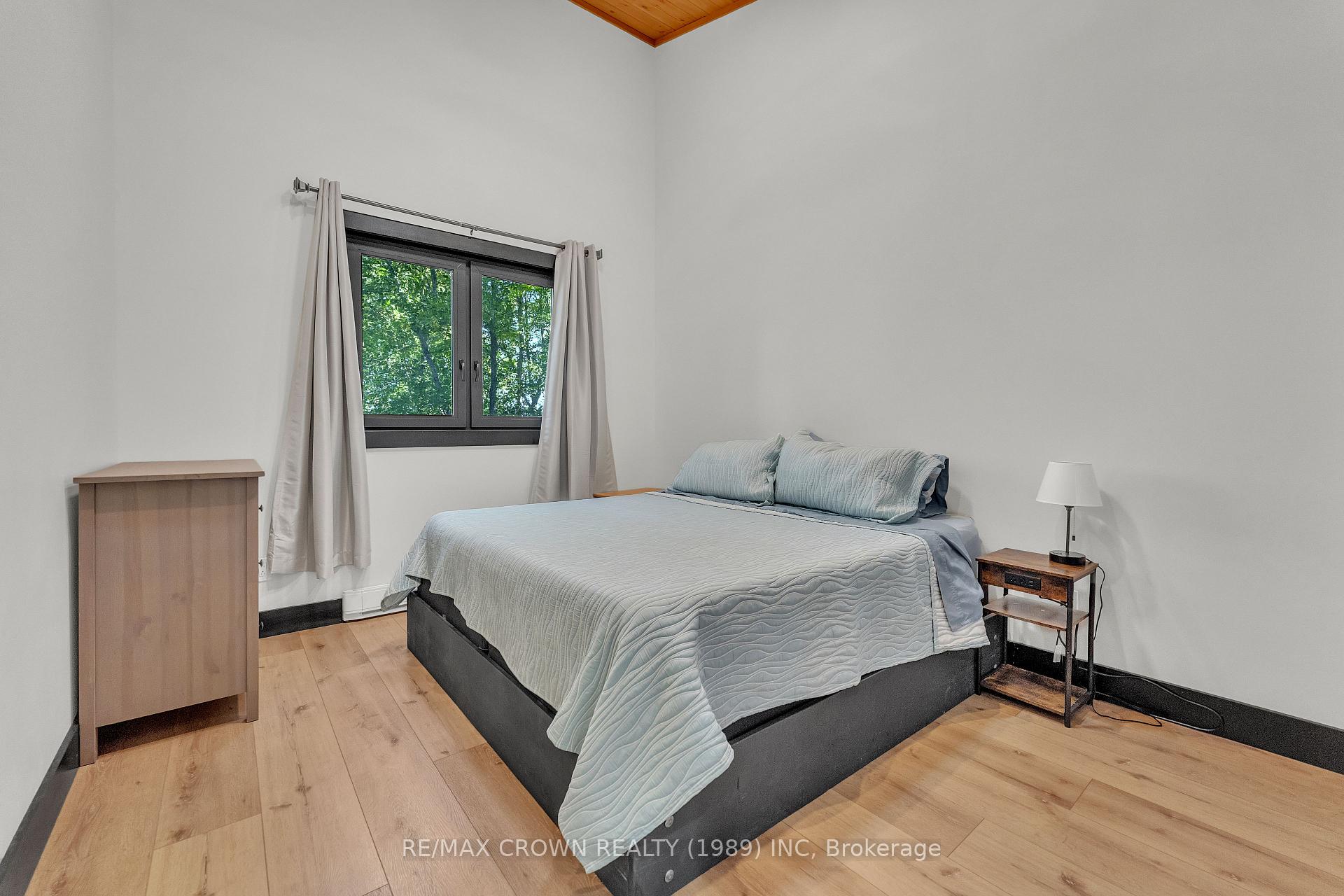 Photo 27 of 560 Pinecreek Crescent, Callander — HOMEH