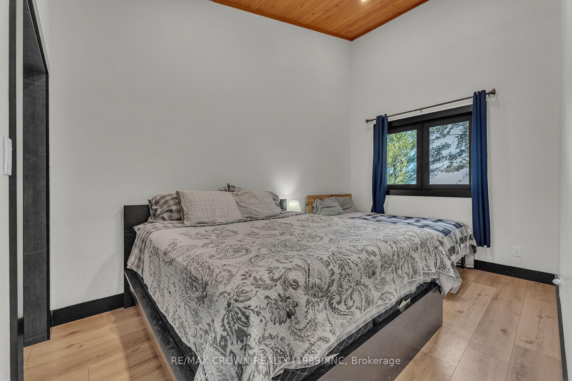 Photo 29 of 560 Pinecreek Crescent, Callander — HOMEH