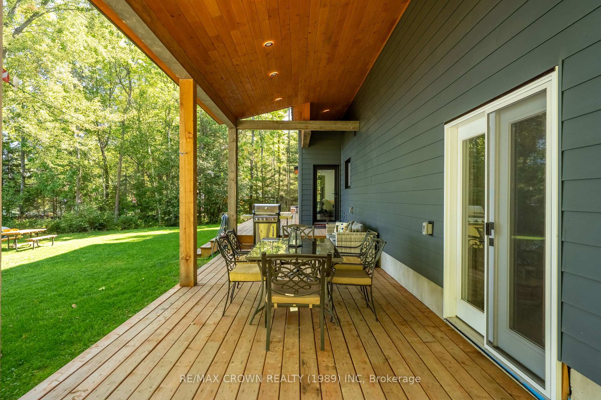 Photo 37 of 560 Pinecreek Crescent, Callander — HOMEH