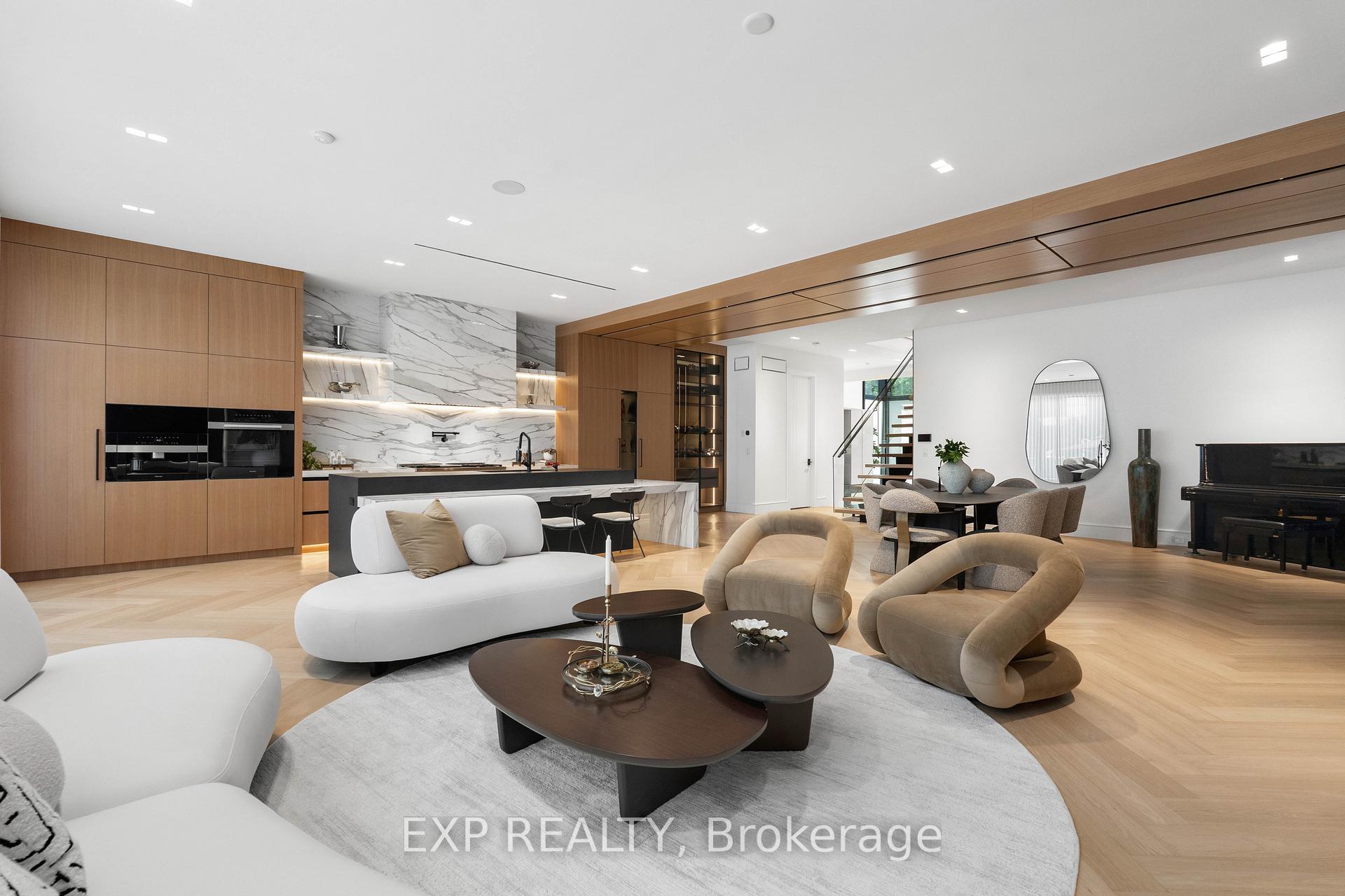 Photo 9 of 65 Edgecroft Road, Etobicoke, Stonegate-Queensway — HOMEH