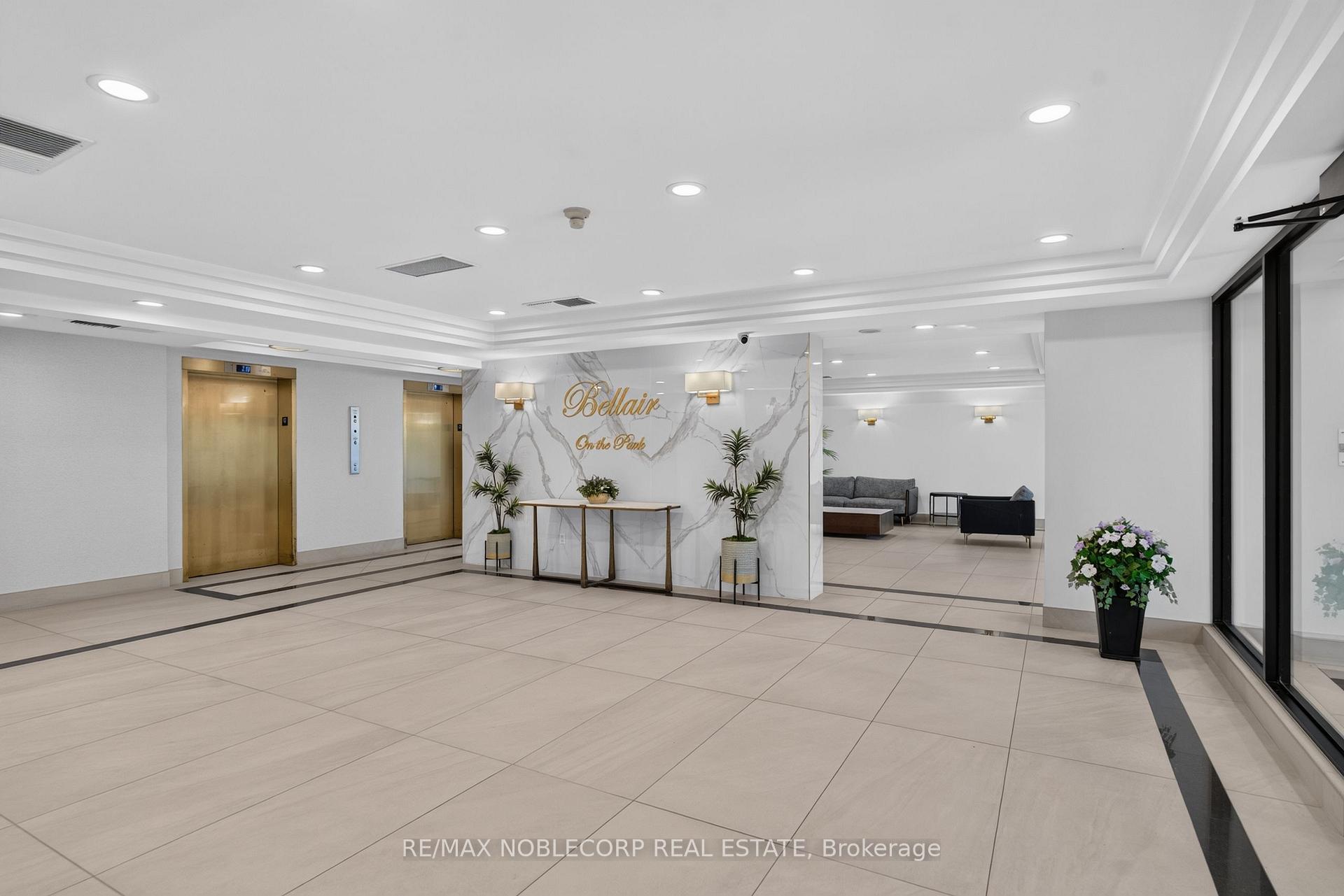 Photo 8 of Unit 1603, 22 Hanover Road, Brampton, Queen Street Corridor — HOMEH