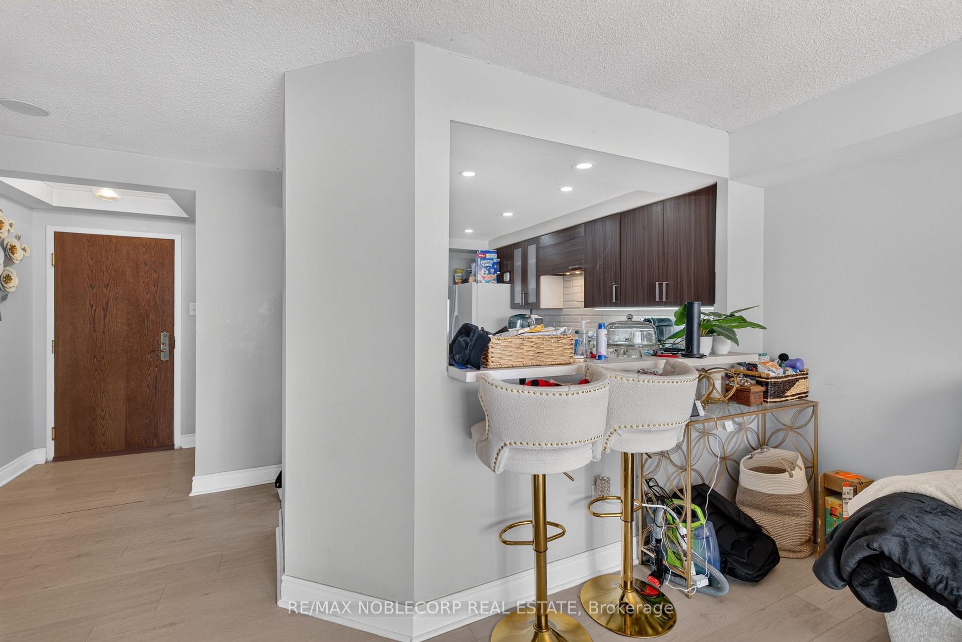Photo 18 of Unit 1603, 22 Hanover Road, Brampton, Queen Street Corridor — HOMEH