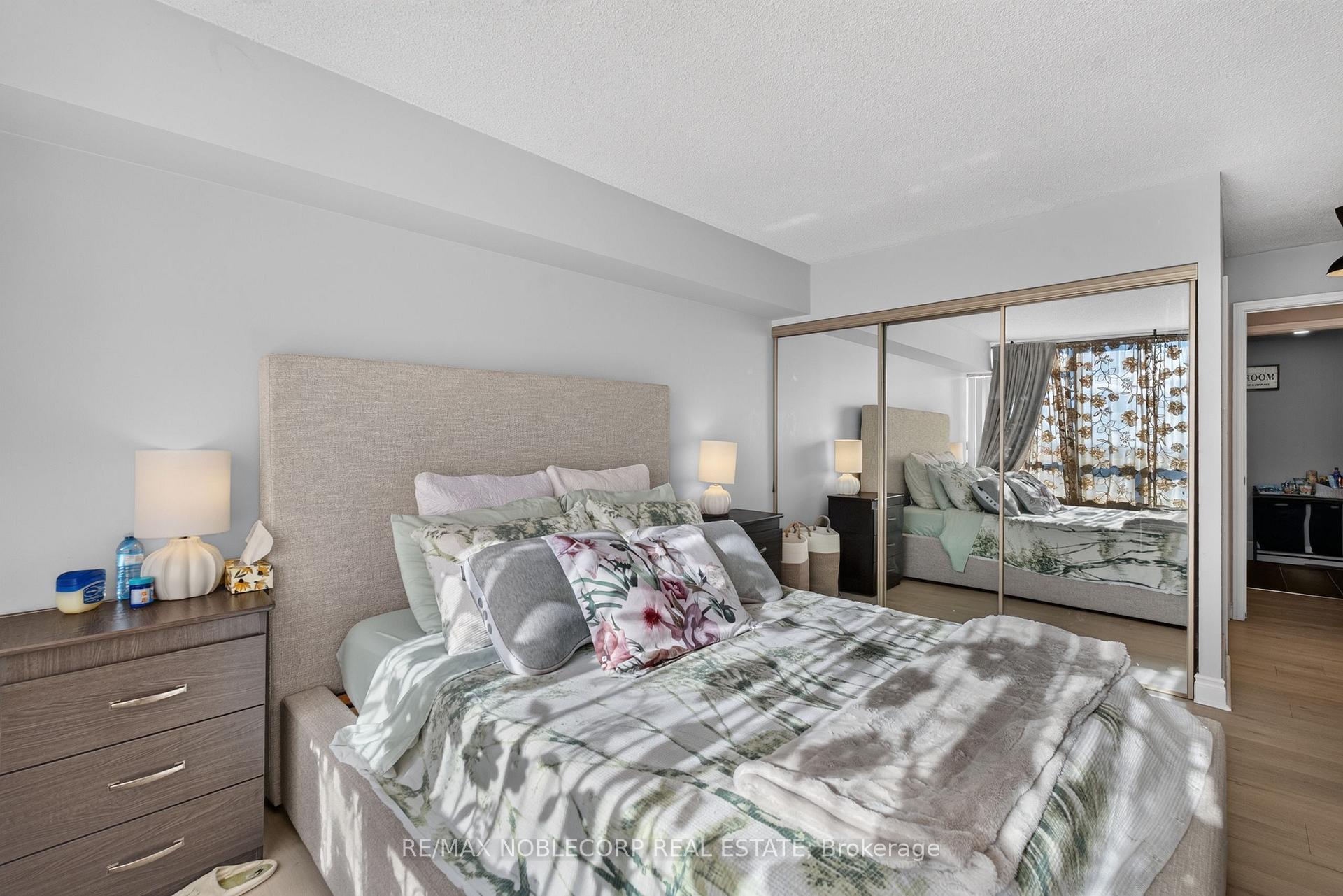 Photo 25 of Unit 1603, 22 Hanover Road, Brampton, Queen Street Corridor — HOMEH